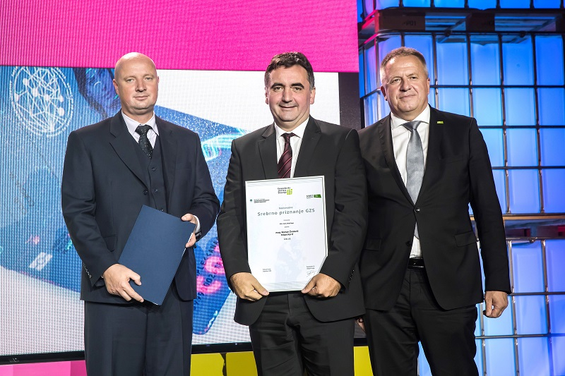 Die Silberne Auszeichnung für Innovationen der Slowenischen Wirtschaftskammer geht an die Gesellschaft CETIS